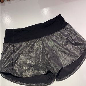 Lululemon: Metallic Speed Up Short